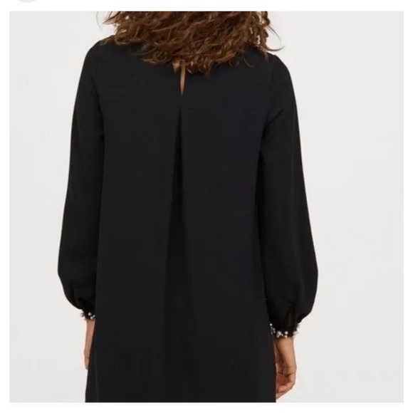H&M Pearl Trim Shift Dress - Picture 2 of 6